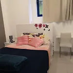 De Facultades Hostal *