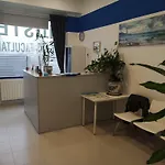 De Facultades Hostal *