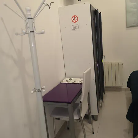 旅馆 De Facultades