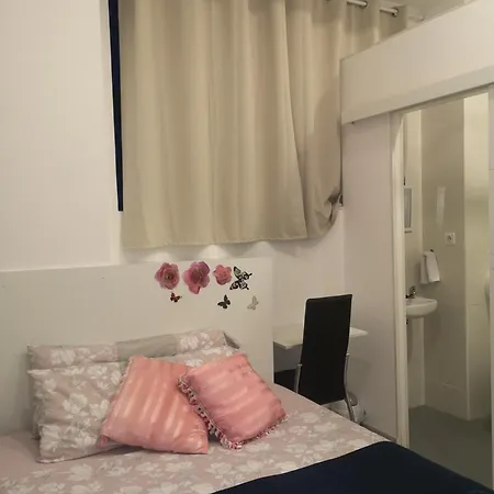 Ostello De Facultades *