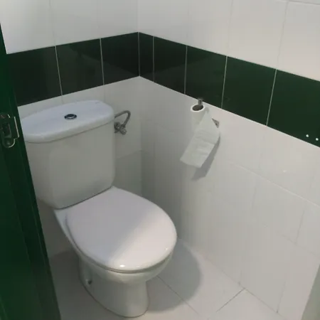 旅馆 De Facultades