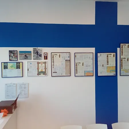 De Facultades 旅馆 桑坦德