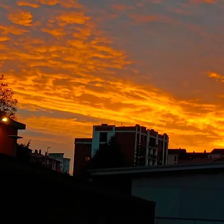 بيت شباب De Facultades سانتاندر