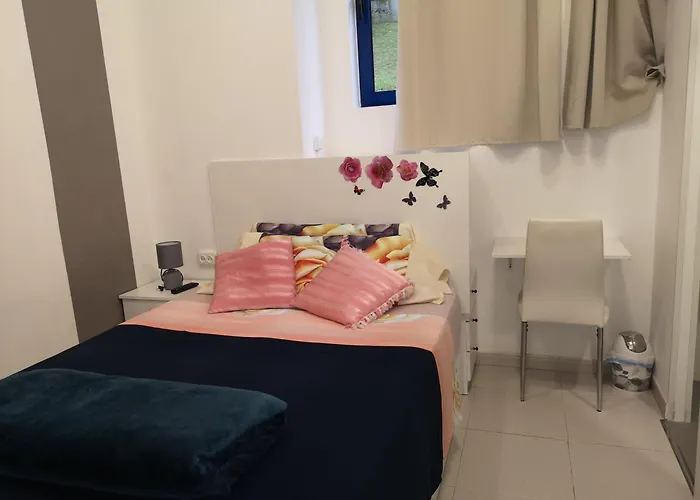 De Facultades Hostel *