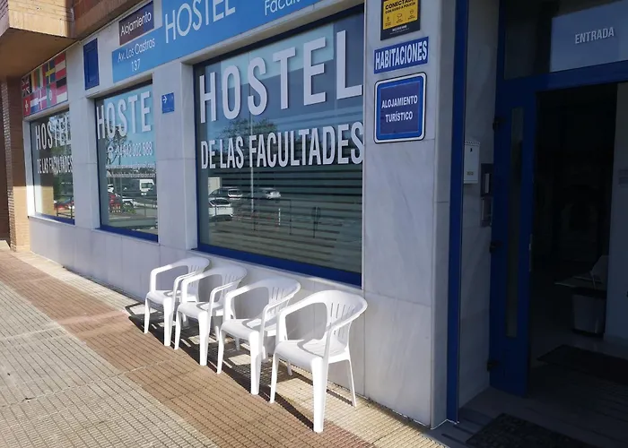 Hostel De Facultades *