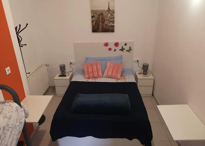 De Facultades Hostel Santander